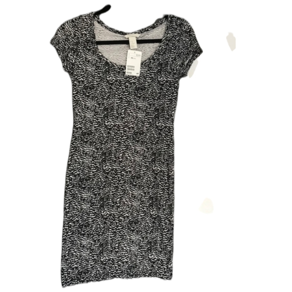 H&M’s Black & White Mini or Midi Dress Sz XS